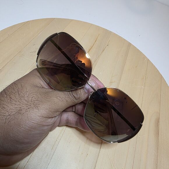 Vince Camuto ASVC0906-R VC704 SLV Unisex Sunglasses Discontinued No Case - Picture 10 of 11